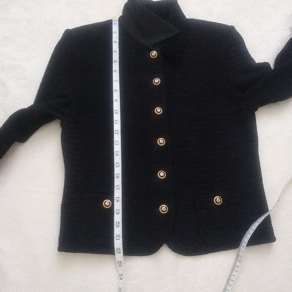 St John Collection vintage iconic signature buttons collared lady cardigan - Picture 6 of 7